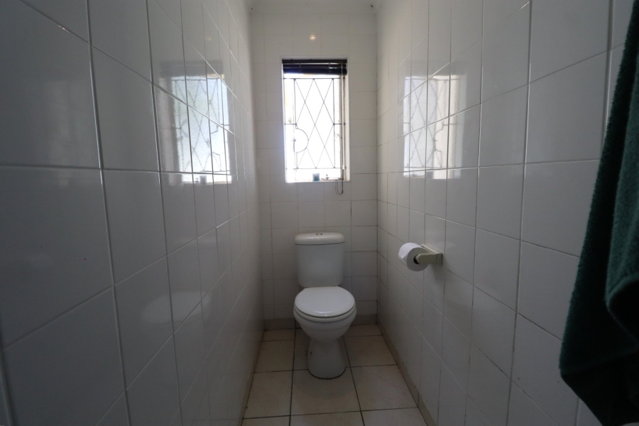 3 Bedroom Property for Sale in Kabega Park Eastern Cape